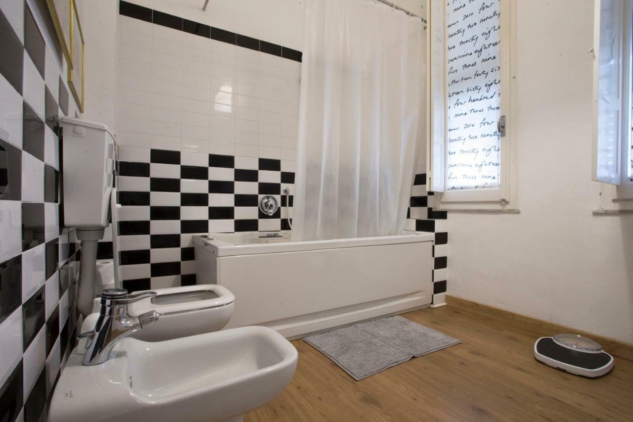 La Casa Del Marinaio Apartment Рапало Екстериор снимка